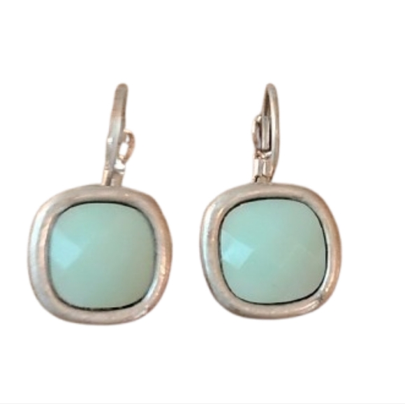 Jewelry - Green Chalcedony earrings